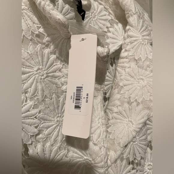 Berek Peek-A-Boo 3D Open Floral White Blazer Jacket Small NWT - Picture 5 of 10